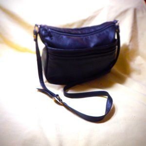 ~~~Leather CROSSBODY ~~~